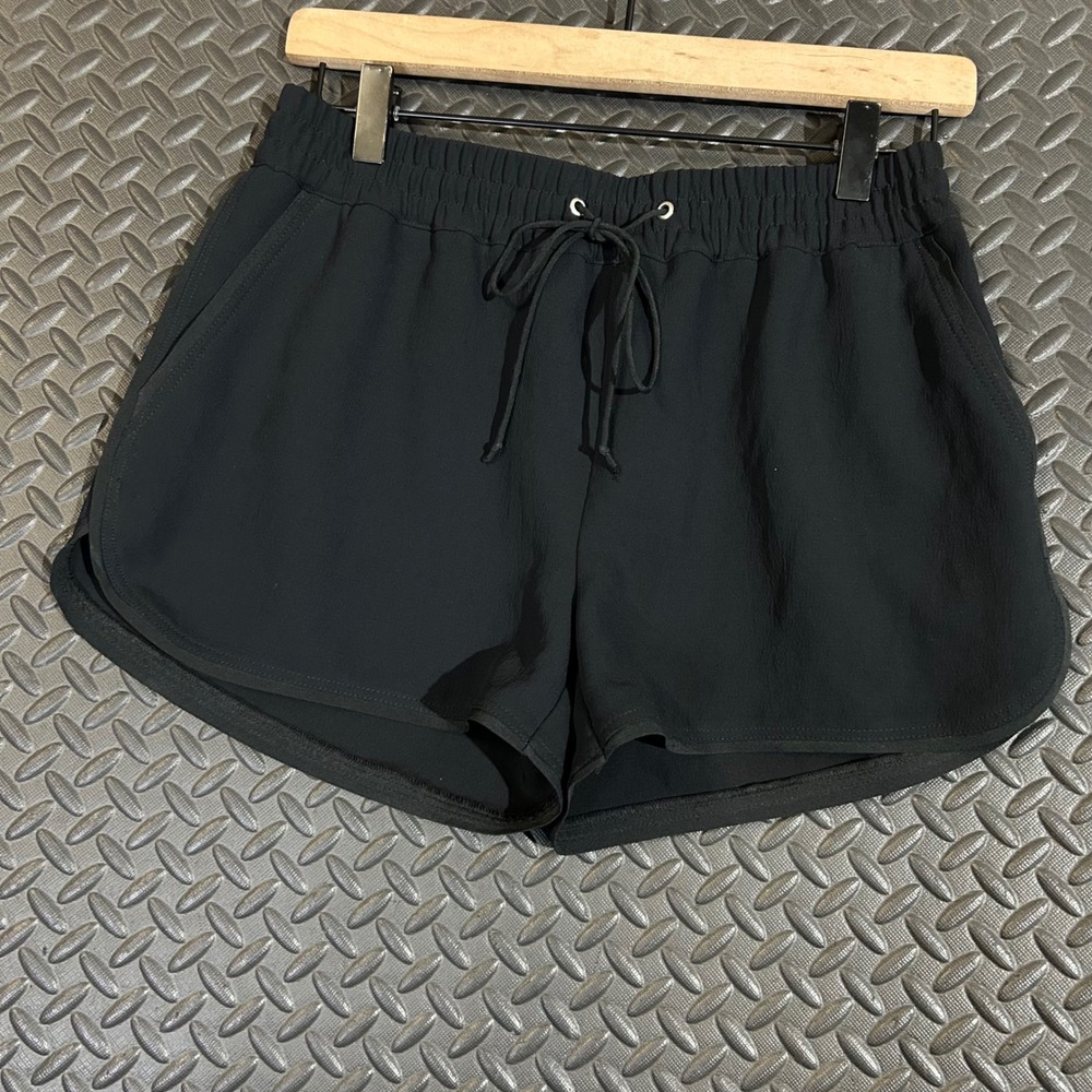 Aritzia Wilfred Black Drawstring Comfy Leisure Shorts Women's Size Small